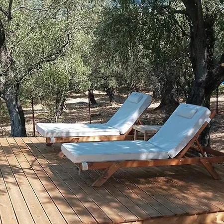 Sarakina Pelion
